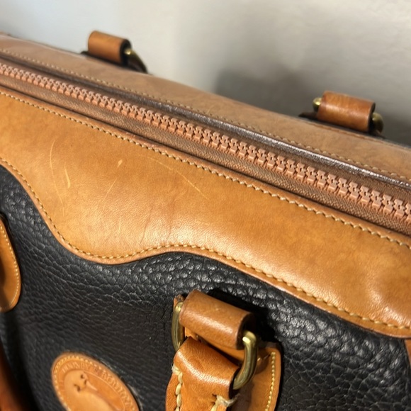 Dooney & Bourke Vintage Gladstone Khaki/British Tan - Picture 9 of 17